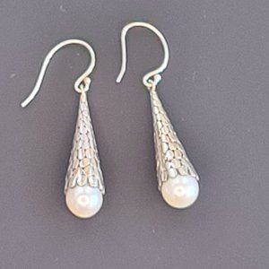 Cultured pearl and sterling silver drop earrings